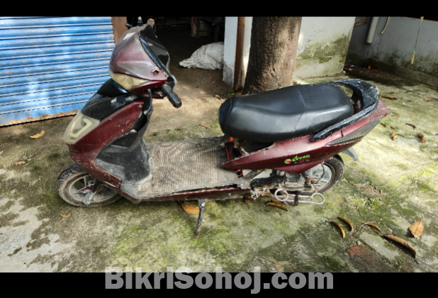 Electric scooter